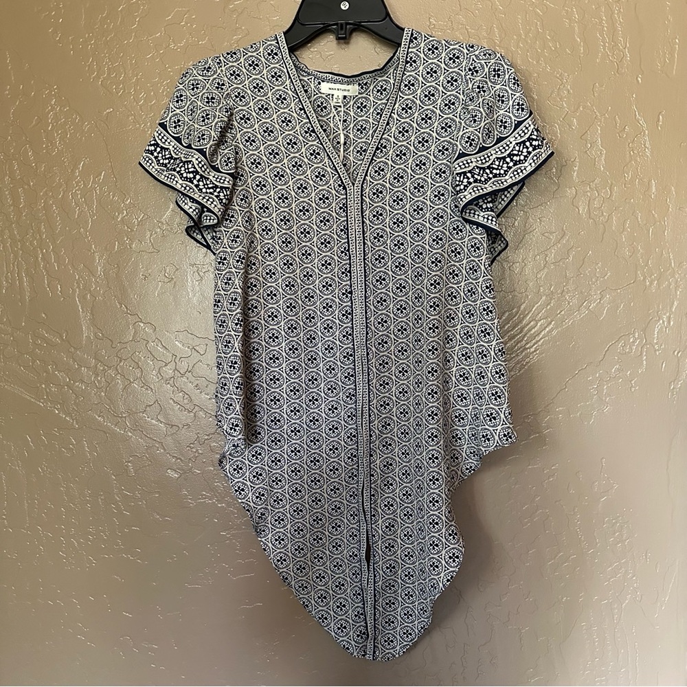 Max Studio Navy and Off-White Asymmetrical Front-Tie Blouse